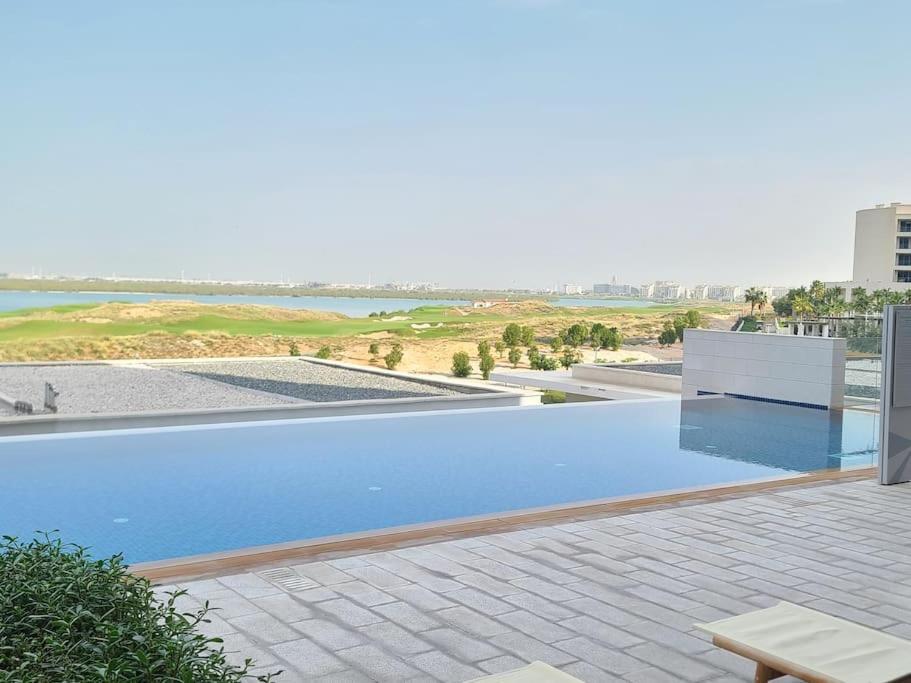 Luxury Apartment In Yas Island Abu Dabi Exterior foto